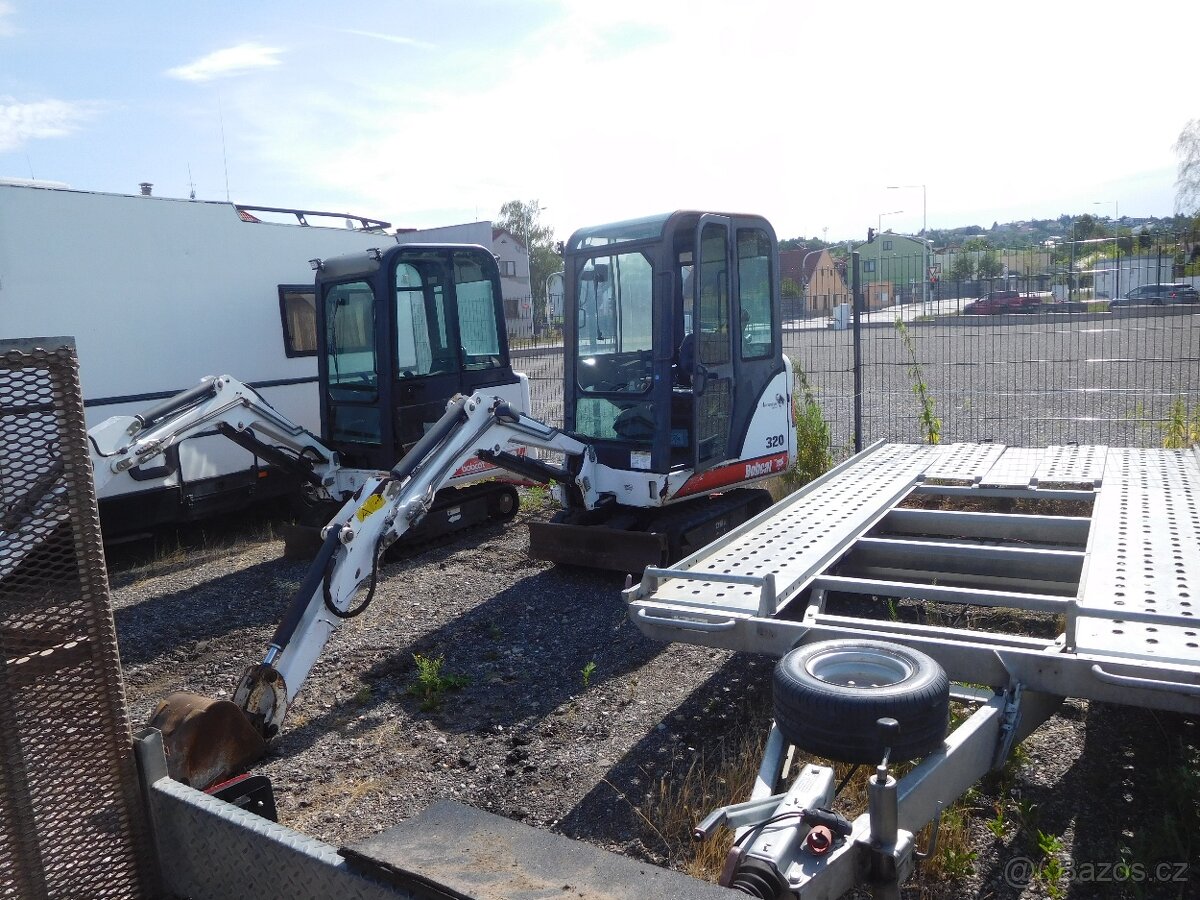 Minibagr BOBCAT 320d - 4