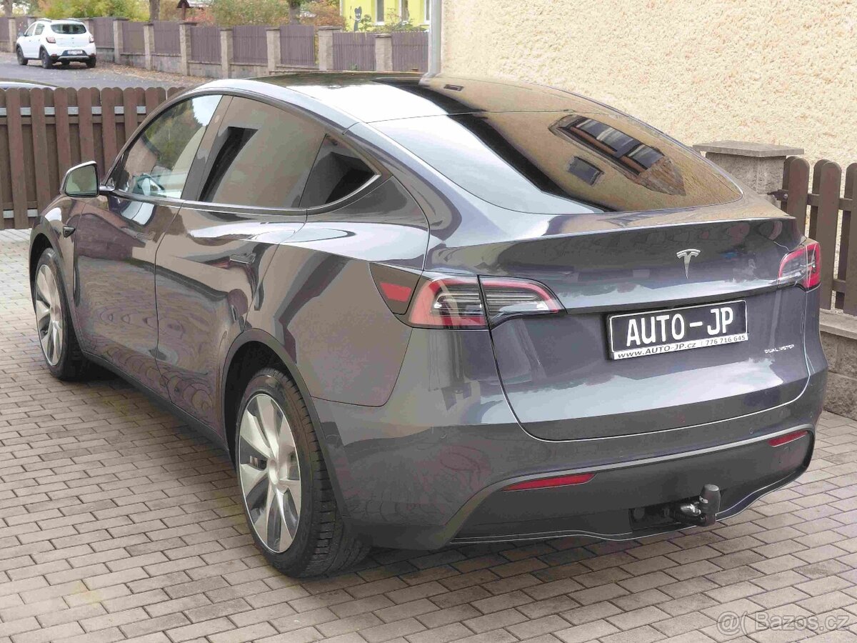 Tesla Model Y AWD Long Range - 1959 - 4
