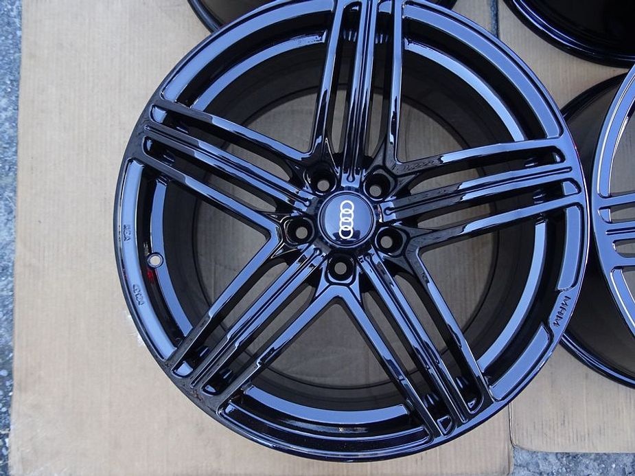Alu disky na Audi černé, 19", 5x112, ET 42, šířka 8,5J - 4