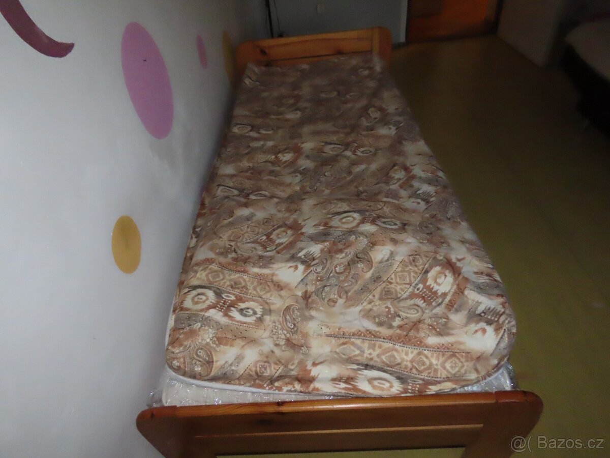 Prodám postel s matrací - 4