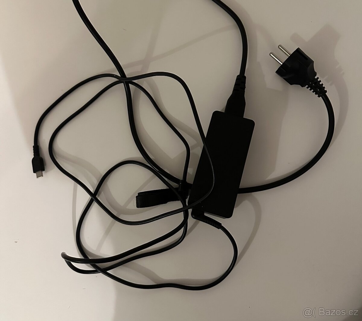 Lenovo IdeaPad 5 Pro 14IAP7 Cloud Grey celokovový - 4