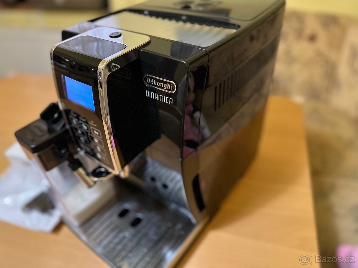 Automaticky kavovar Delonghi Dynamica - 4