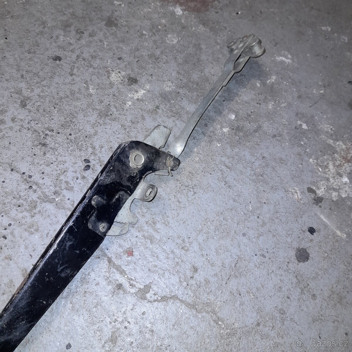 Skoda 105 120 rucni brzda - 4