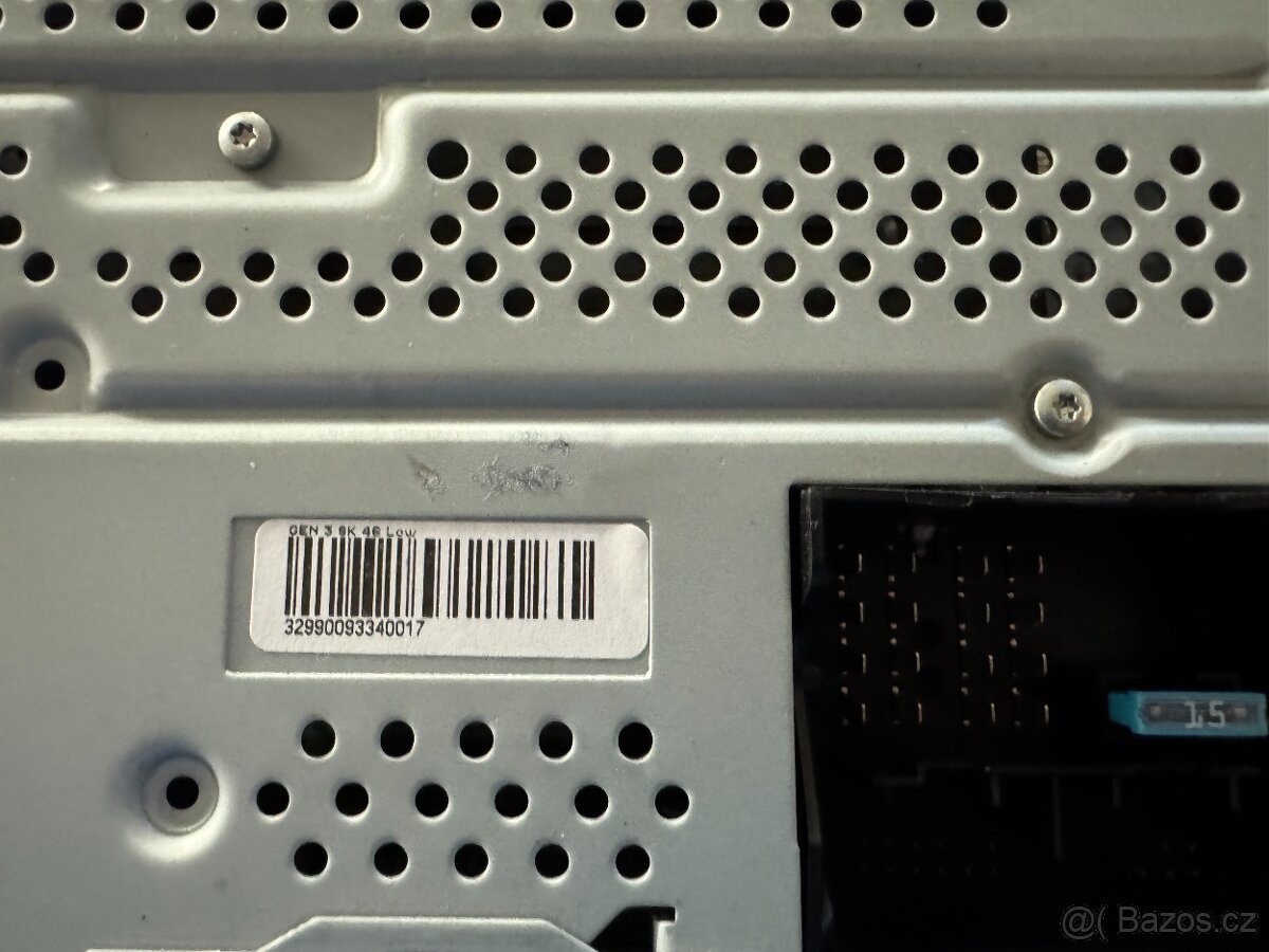 Radio SWING - ŠKODA SUPERB II - 4