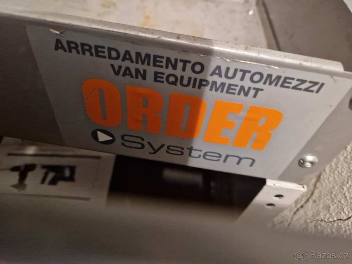 Regály do dodávky - ponk do dodávky - 4