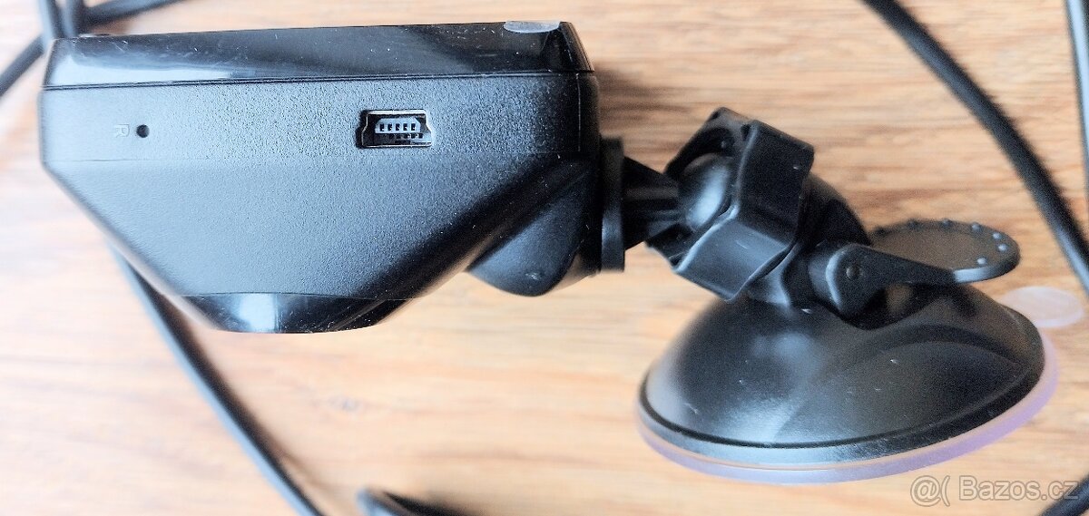 Kamera do auta MIO MiVue C430 - 4