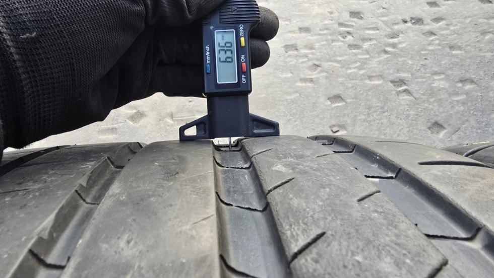 Letní pneu 305/30/21 Michelin - 4