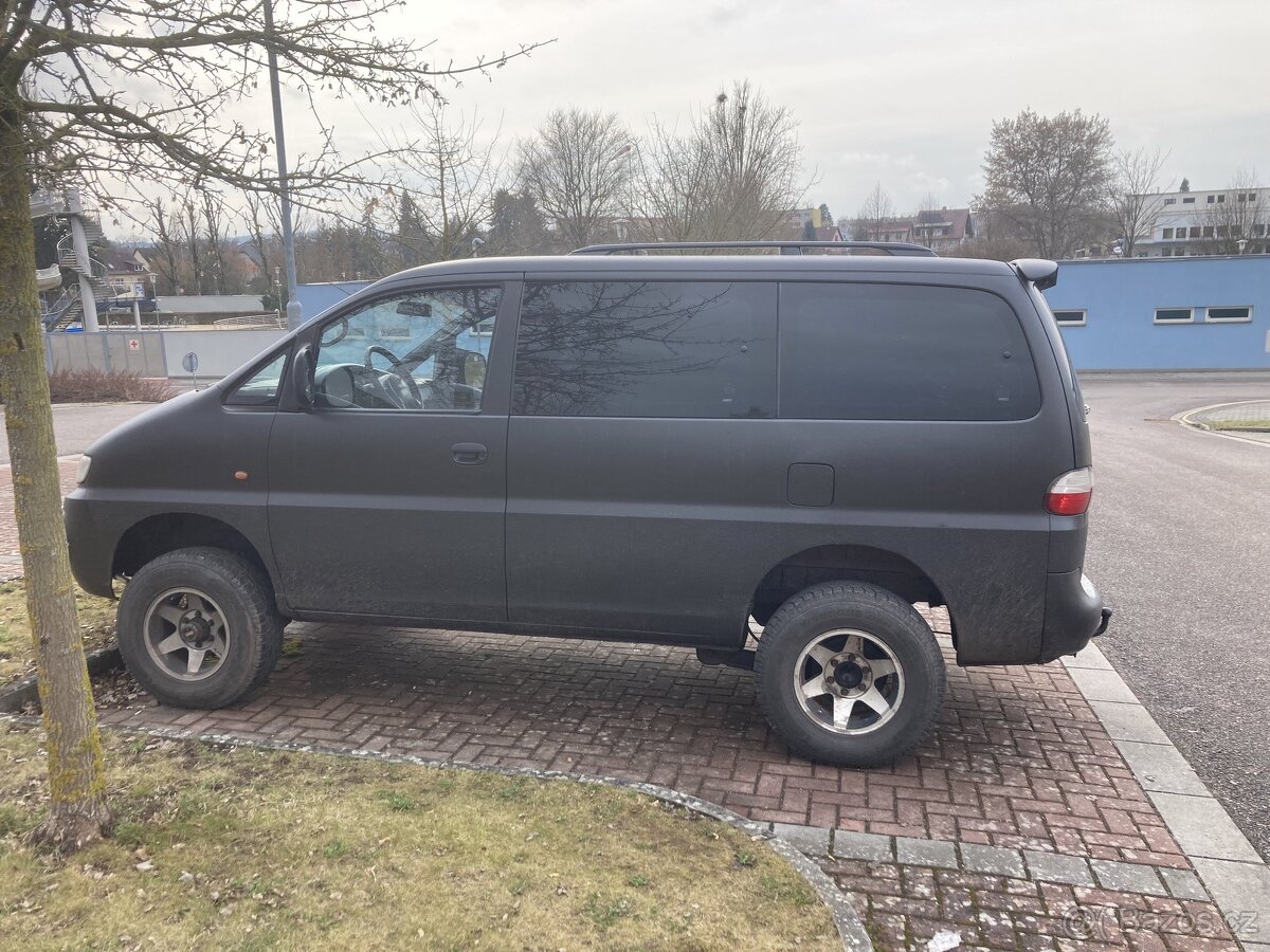 hyundai starex 4x4