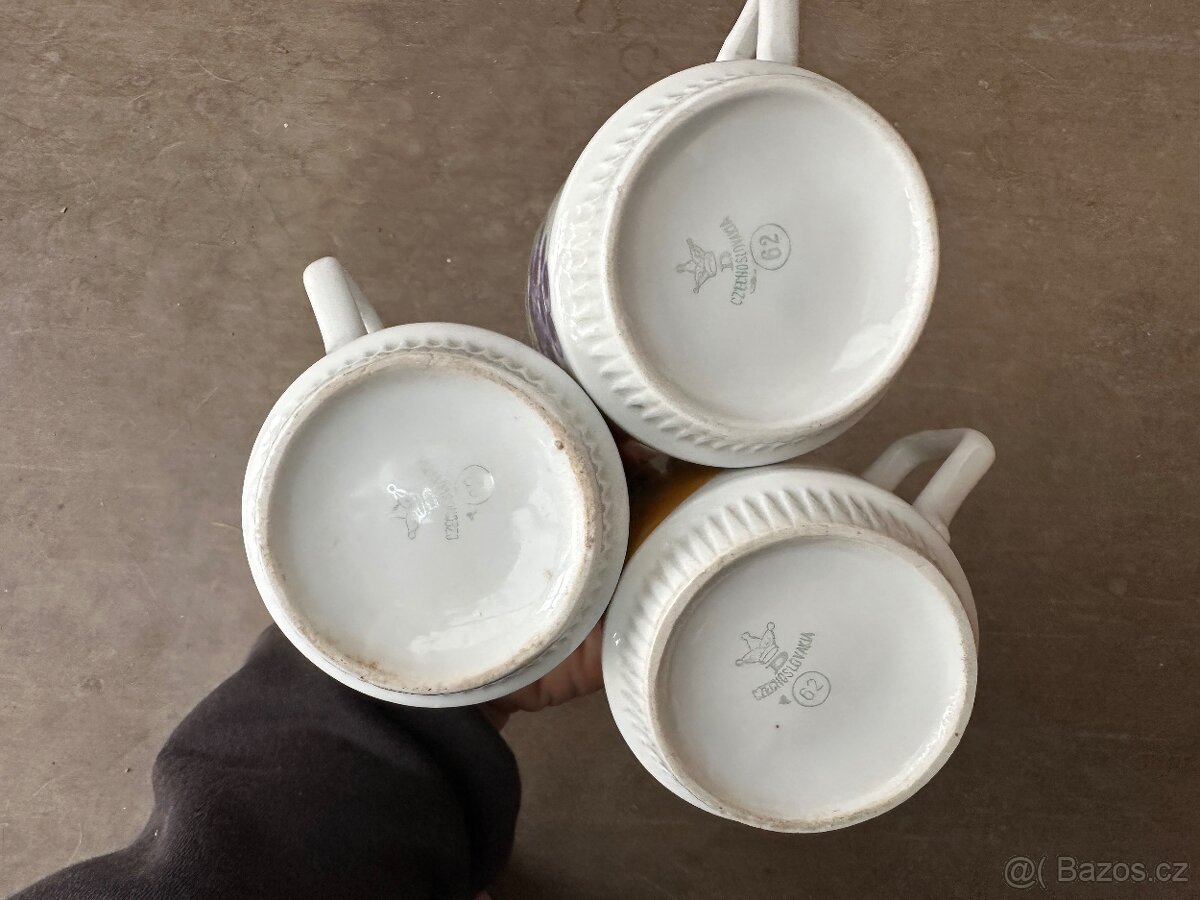 3 x RETRO porcelánový hrnek s ovocem - cena za všechny - 4