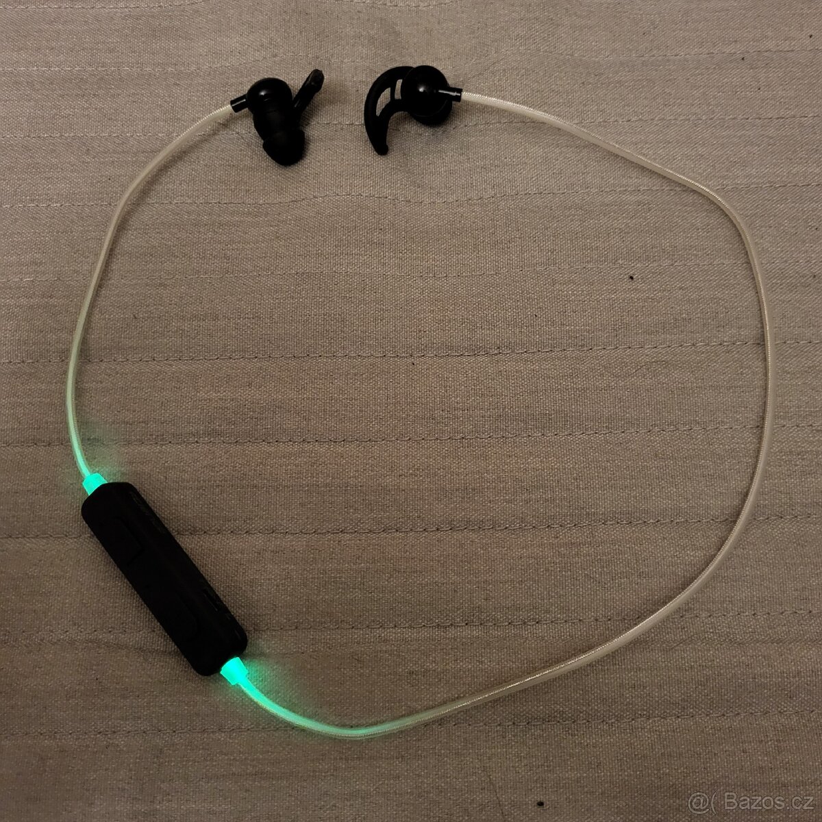 Bluetooth sluchátka se světelným efektem - 4