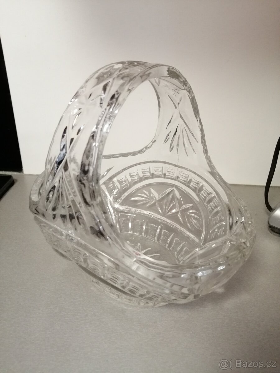 Různé broušené sklo - 4