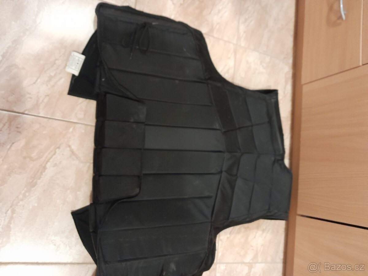 Jezdecká vesta - 4