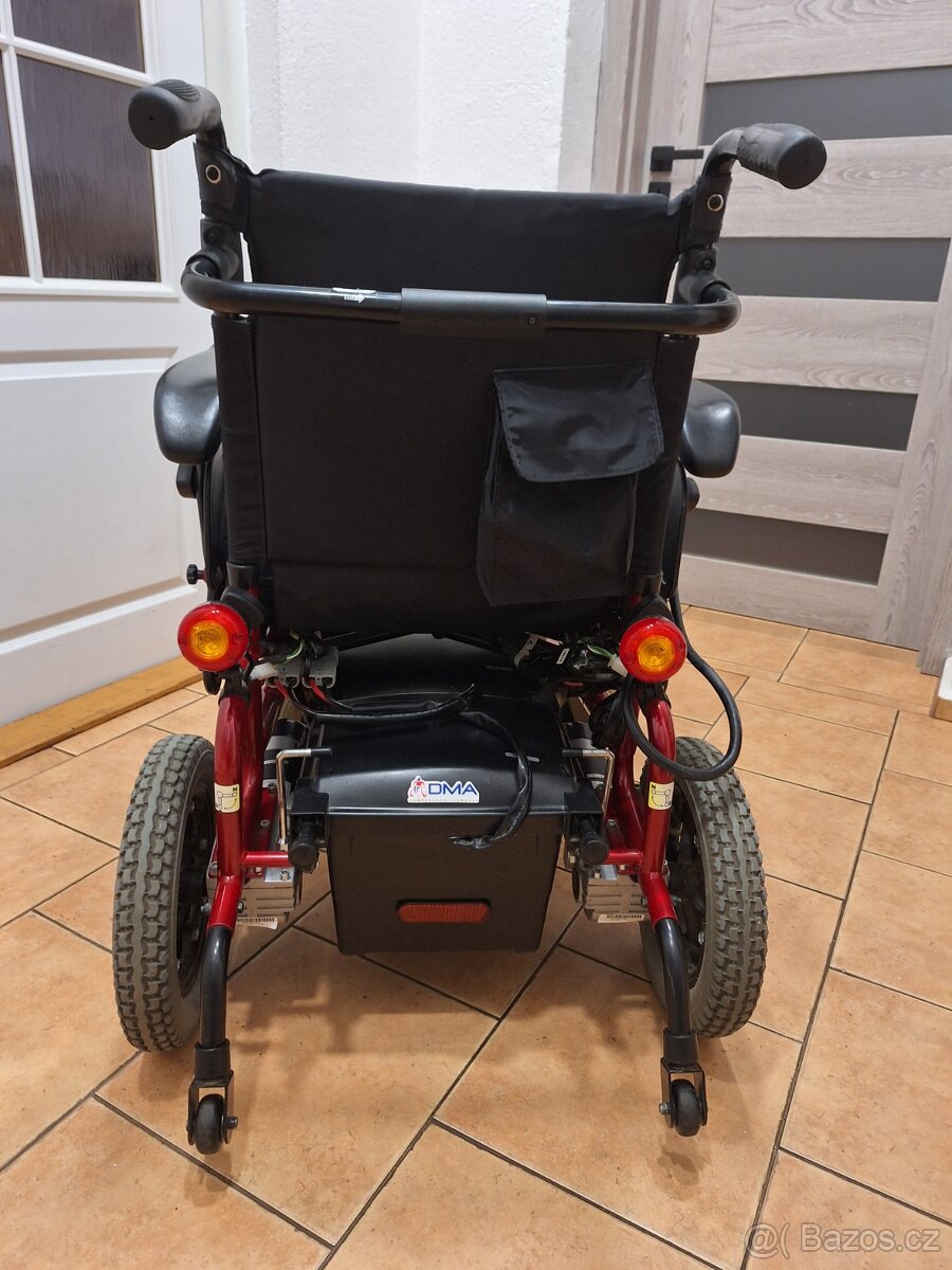 El.invalidní vozík. - 4