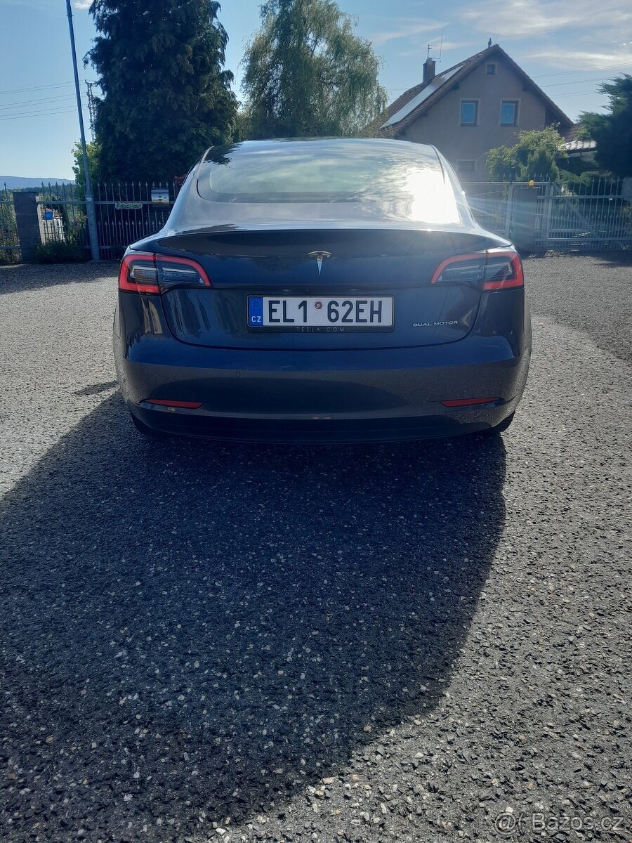 Tesla model 3 Refresh rok 2021 SOH 89% - 4