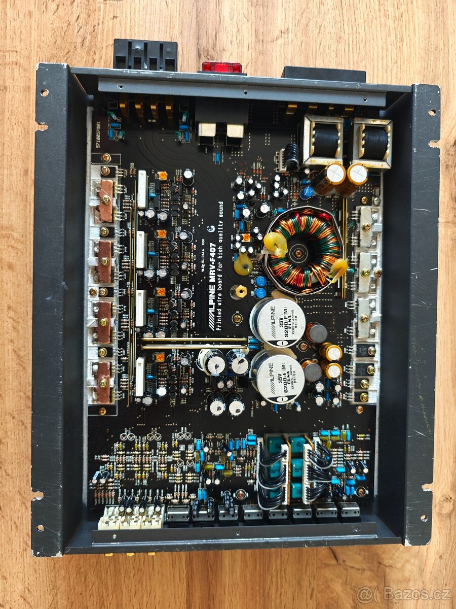 Zesilovač do auta Alpine MRV F407 - 4