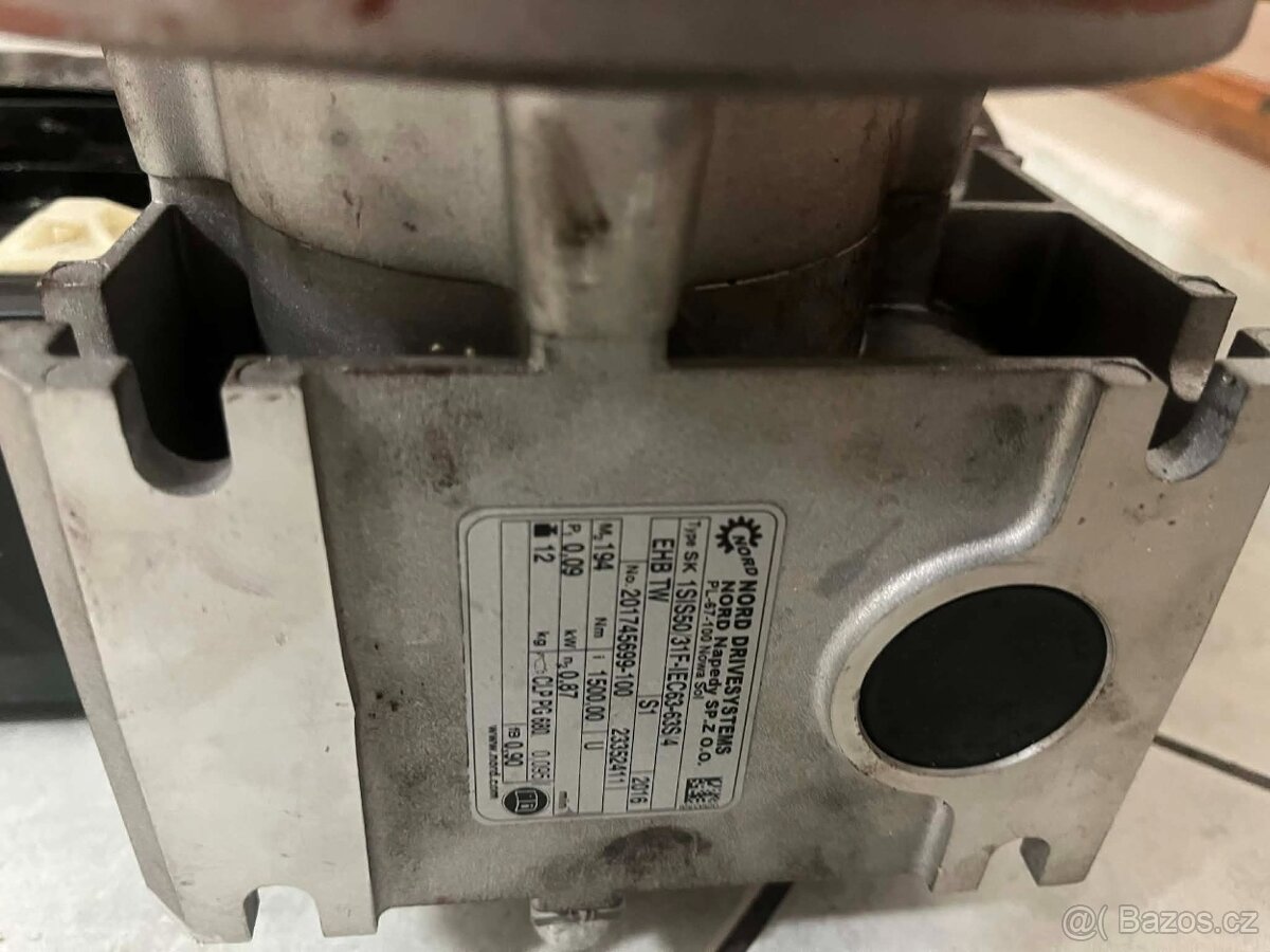 Podavač šnek + motor ATTACK FD Automat 25 - 4