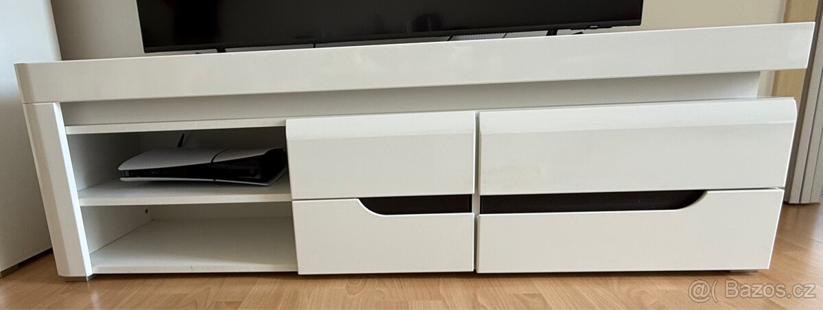 Obývací stěna - 4