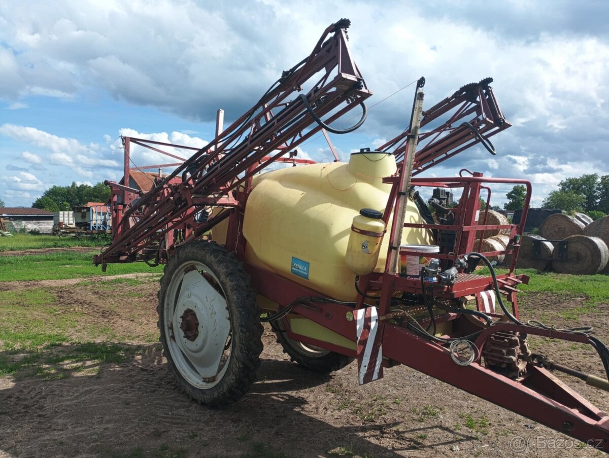 Tažený postřikovač Hardi Commander - 4