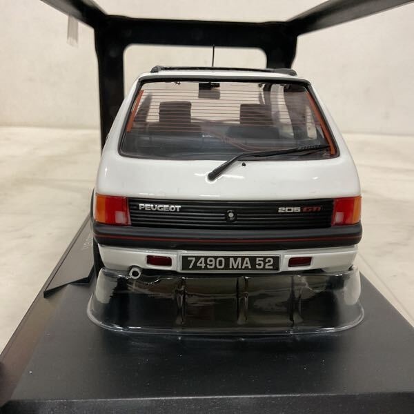 Peugeot 205 Gti Norev 1/18 - 4