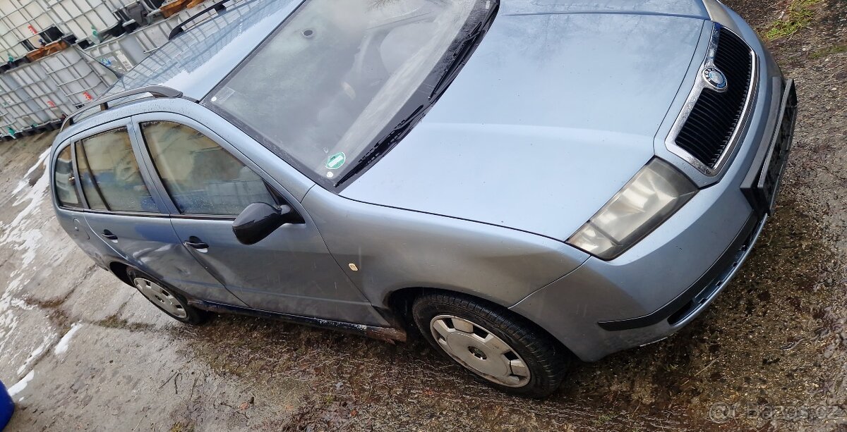 Škoda Fabia kombi 1.4 - 16 V na díly - 4