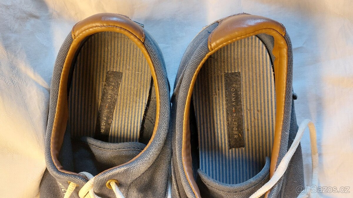 Plátěné Tommy Hilfiger 44 - 3.pár - 4