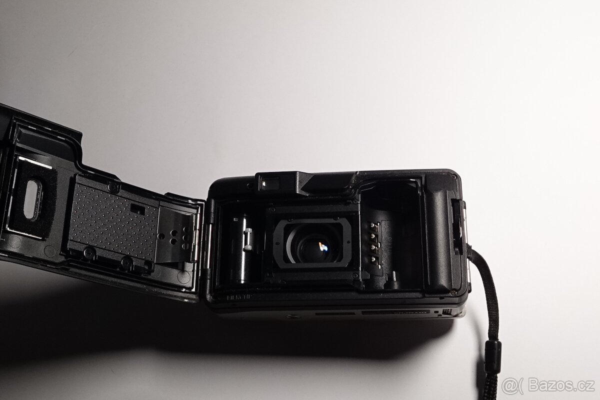 Olympus Superzoom 105G - 4