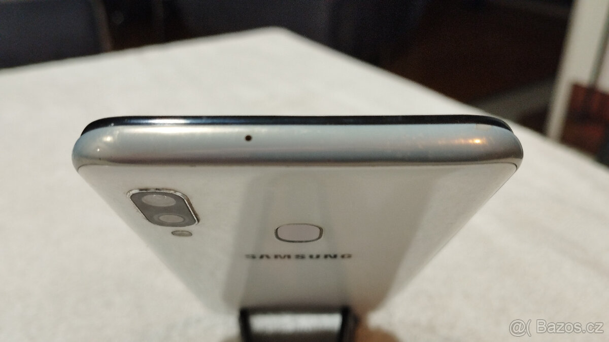 Samsung Galaxy A40 - 4