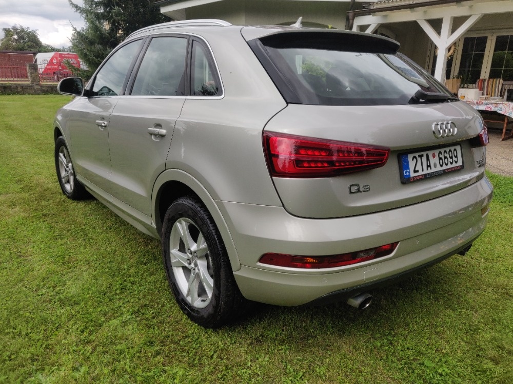 Audi Q3 2.0 TFSI Sport Quattro - 4