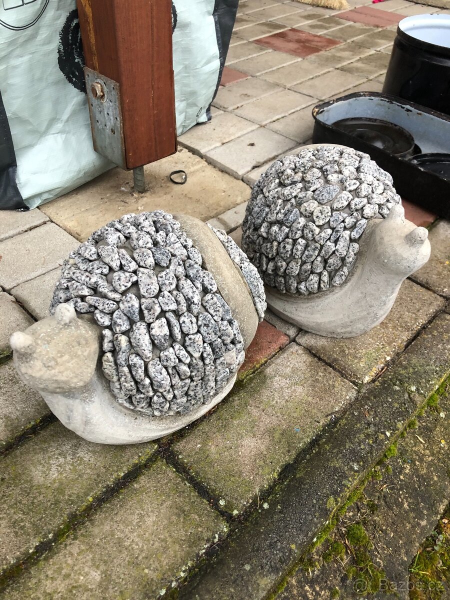 Různé věci do zahrady - 4