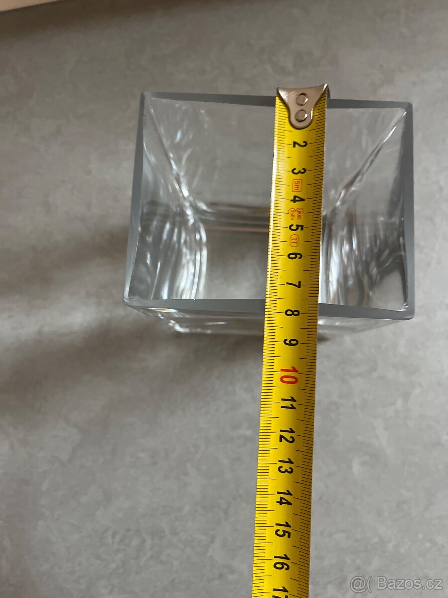 Skleněná čirá hranatá váza 14,5cm - 4