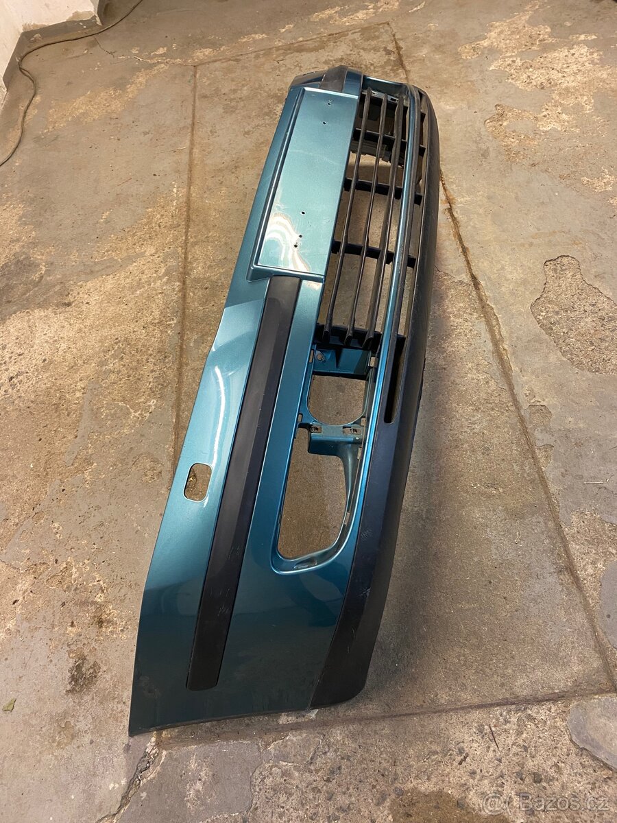 Octavia 2 přední nárazník - 4