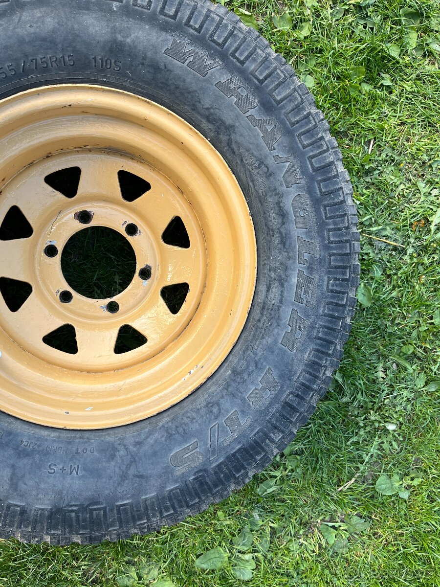 Toyota Hilux - kola - 4