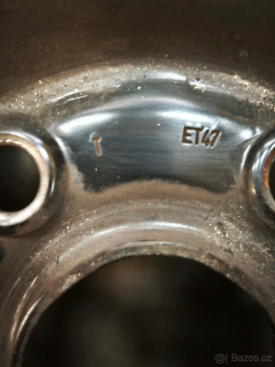 Plechový disk 6x15 ET47 5x112 OCTAVIA II - 4