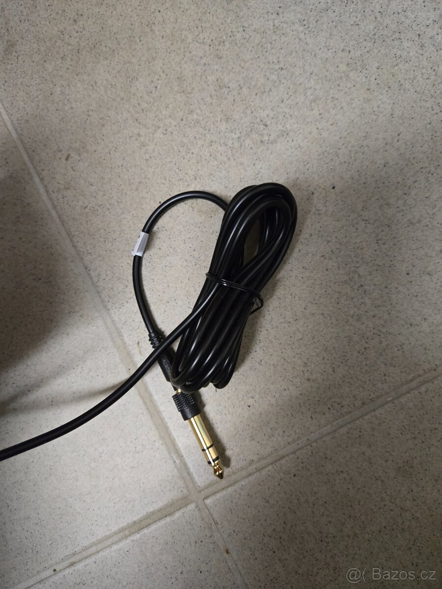 Sluchátka KOSS UR20 - 4