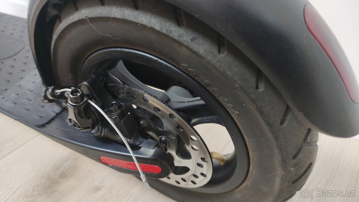 Elektrická koloběžka Go Plus Red 350W - 4