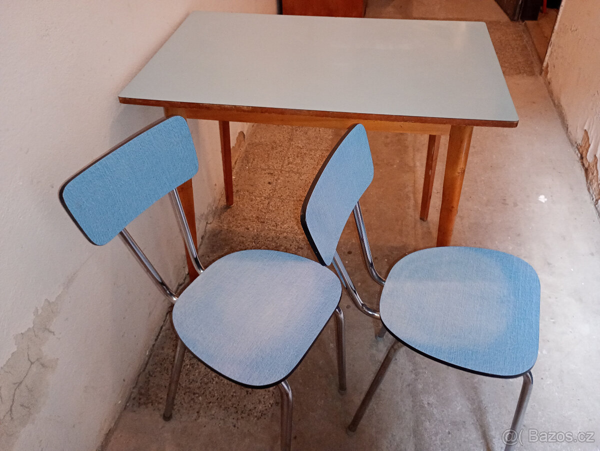 RETRO Kuchyňský stůl + 2 židle ,ČSSR 1980 - 4