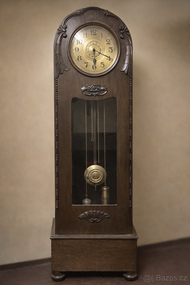 Starožitný nábytek - 4