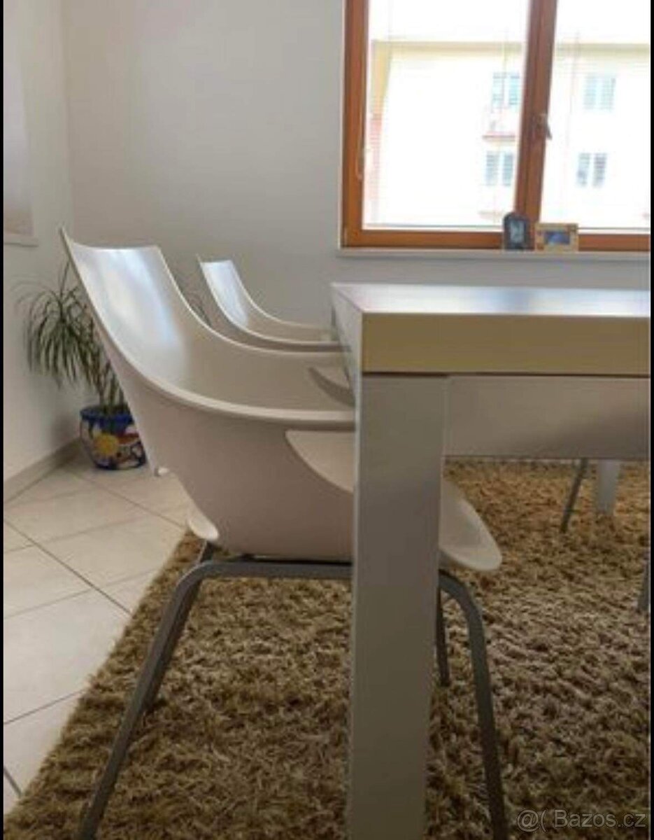 Jídelní stůl slonová kost Lino design a židle - 4