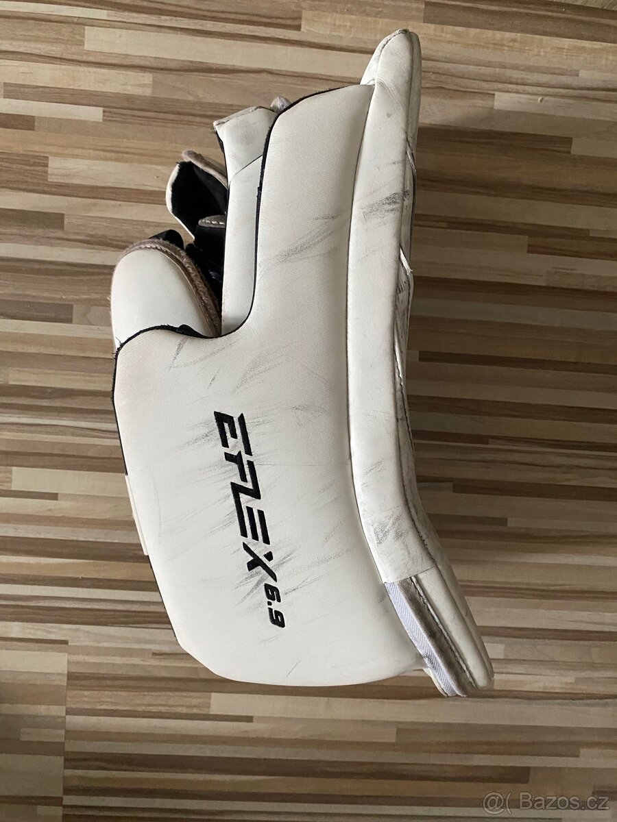 Brankářské rukavice CCM Eflex 6.9 - 4