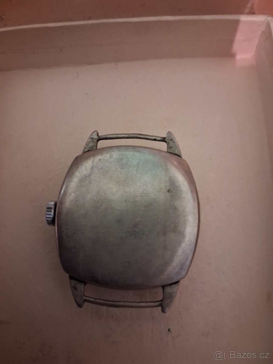 VOJENSKÉ HODINKY ZN. RELLUM - 4