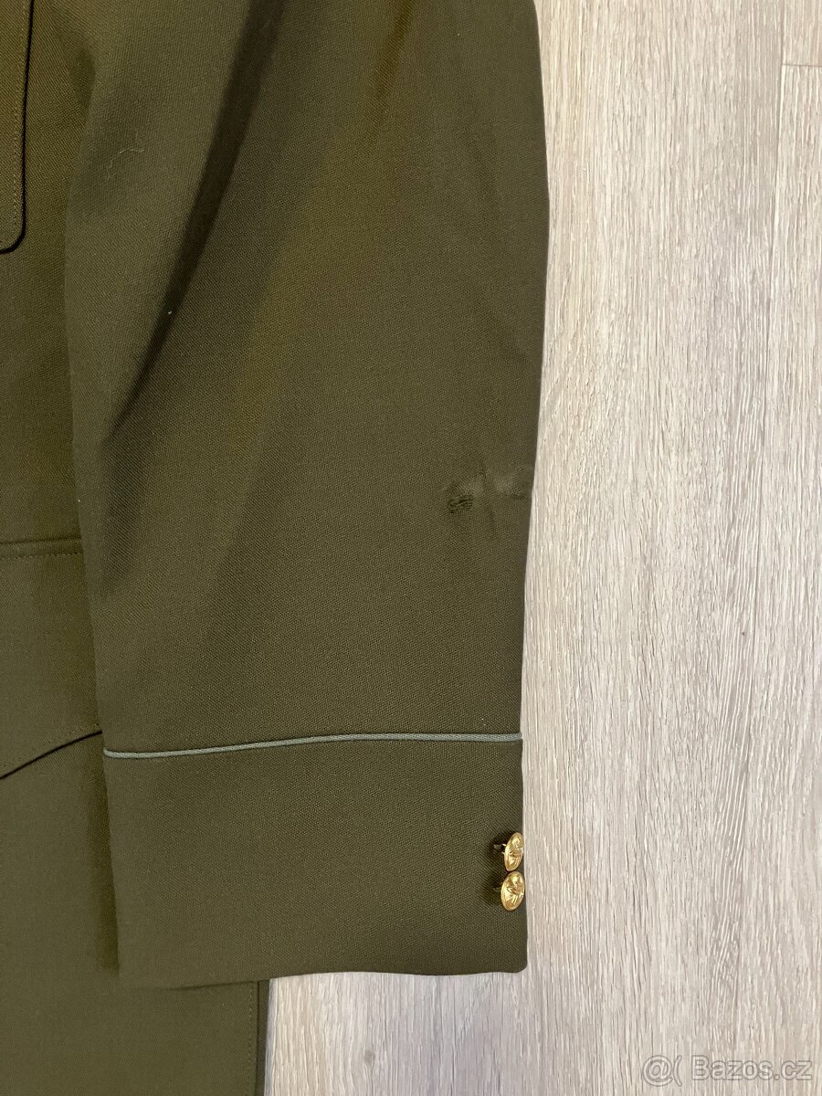 Uniforma zelená. - 4