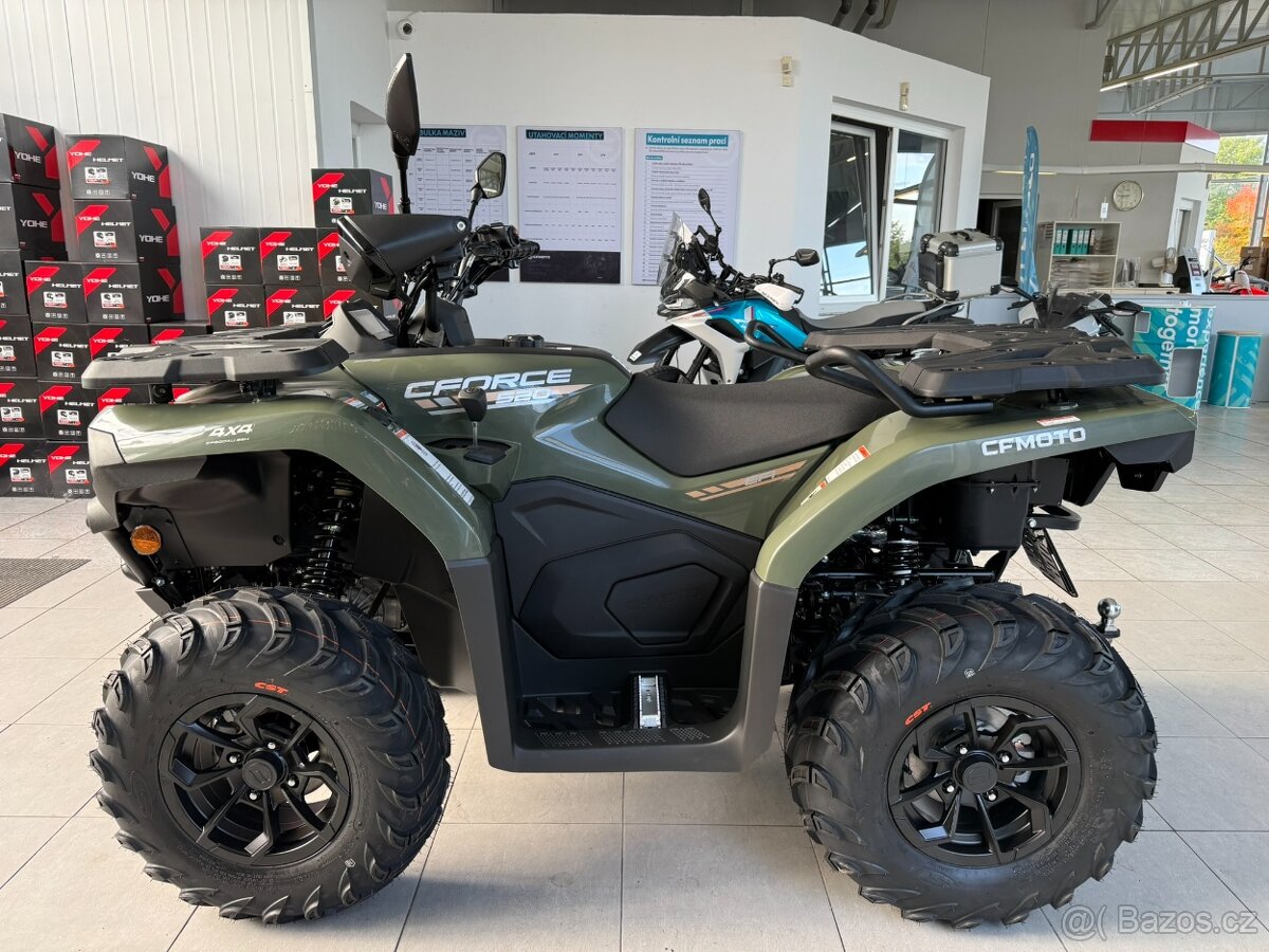 CFMOTO Gladiator X520 G2 EPS Akce helma skladem