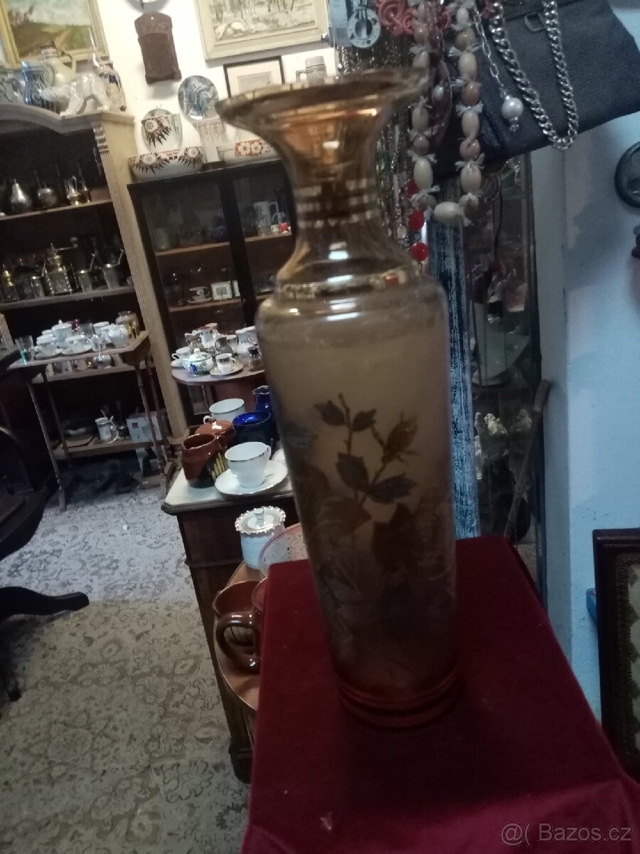 Starožitná skleněná váza - 4