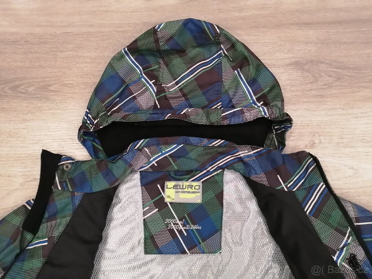 ZIMNÍ BUNDA A RIFLE - 4