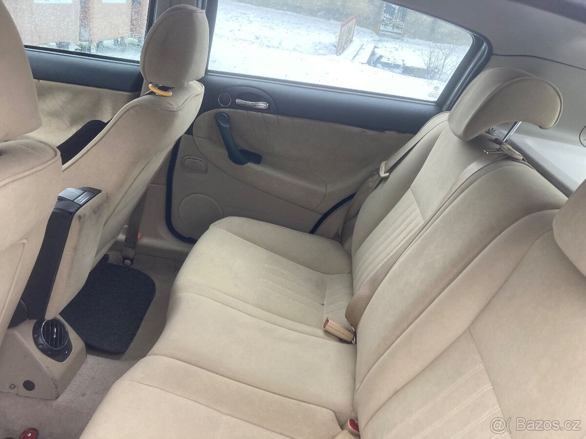 Alfa Romeo 147 1.9 JTDM ND - 4