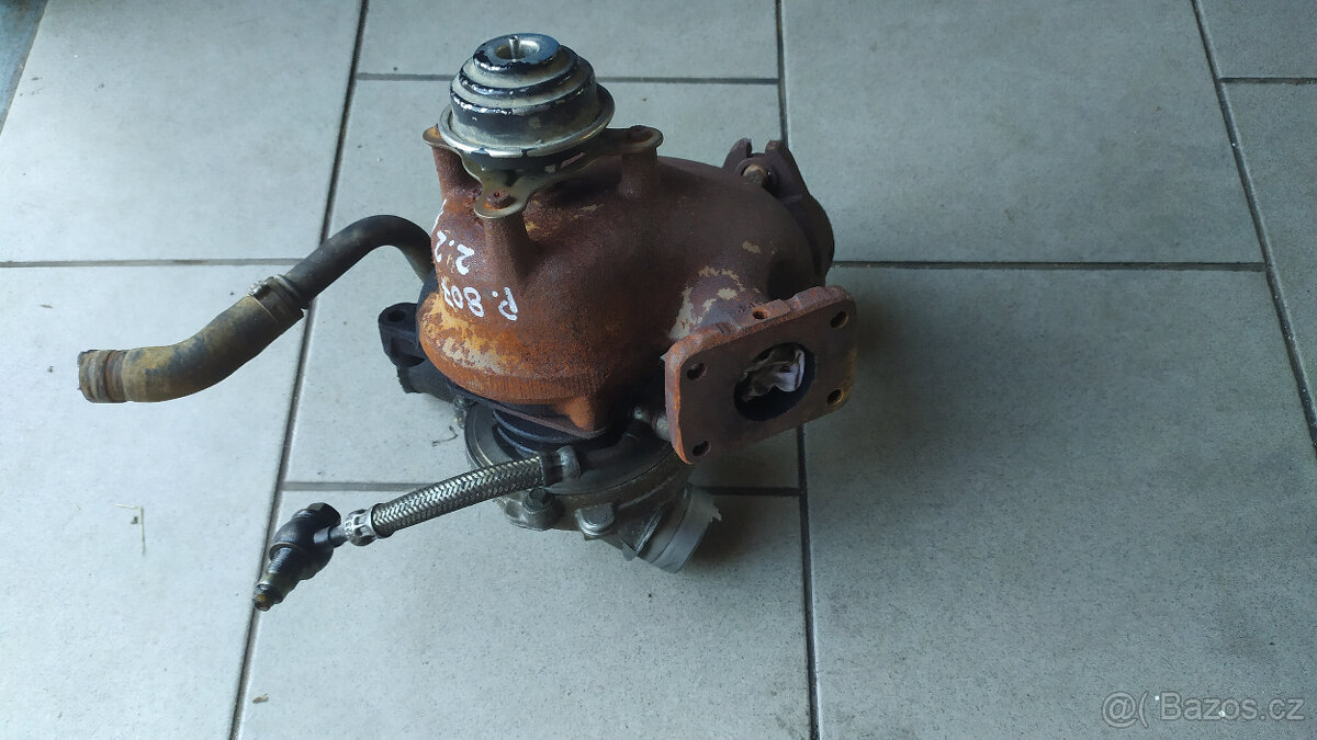 PEUGEOT 807 2,2 HDi 94kW TURBO - 4