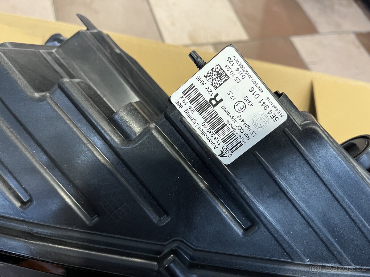 SKODA OCTAVIA 4, PP SVETLO - 4