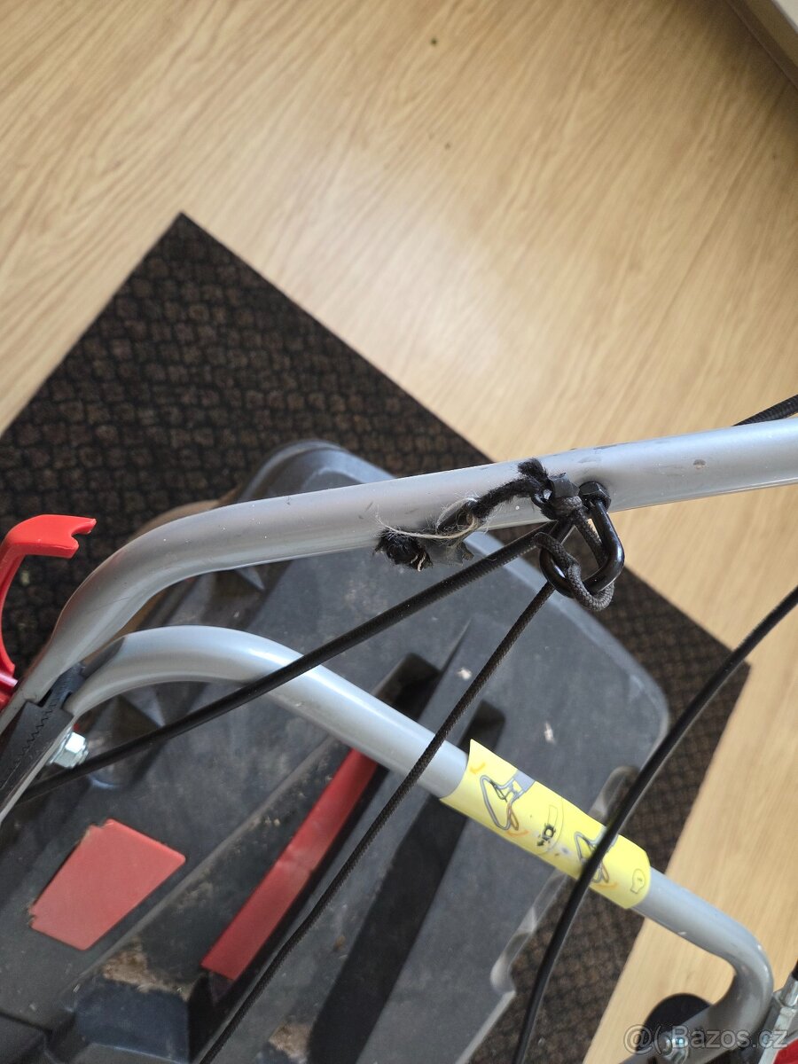 Prodám sekačku Hecht 5556 - 4