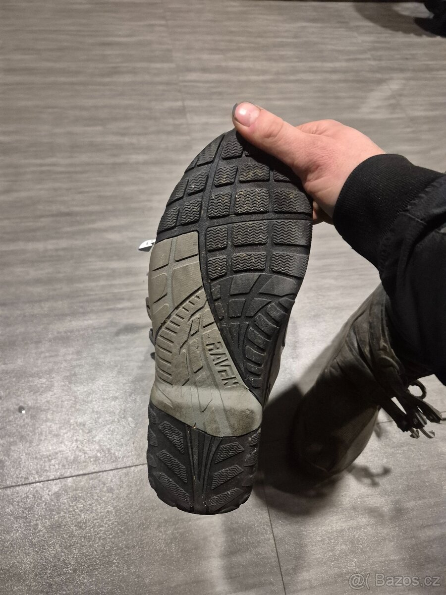 Prodam noty raven vel.45 - 4