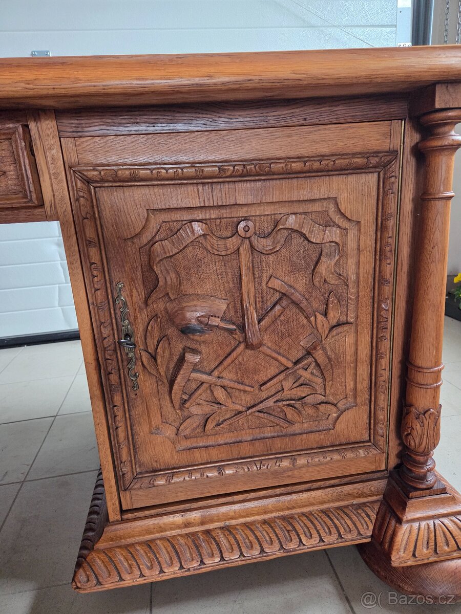 Starožitný psací stůl - 4